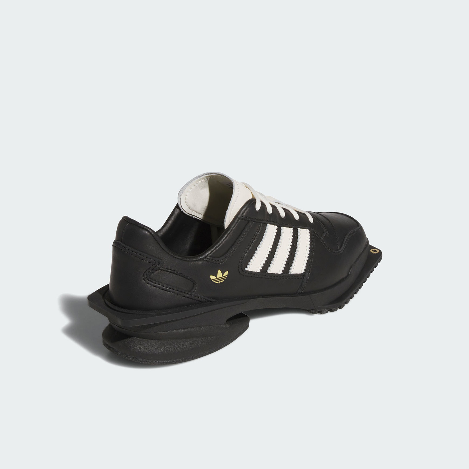 อาดิดาส อัธเคนทิค ธีลีฟส์รองเท - Adidas Shoes Samba บทวิจารณ์และราคา